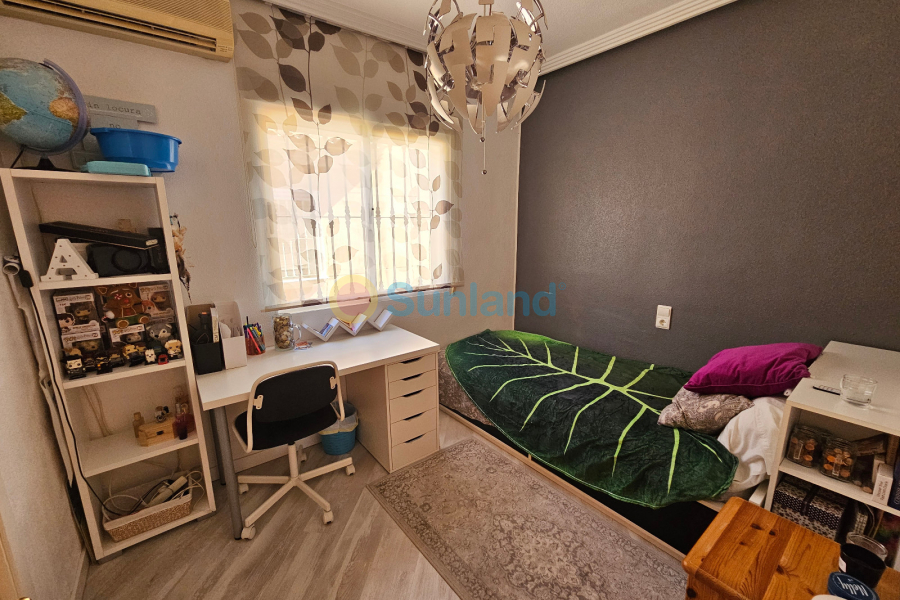 Använda fastigheter - Villa - Los Altos - Royal Park