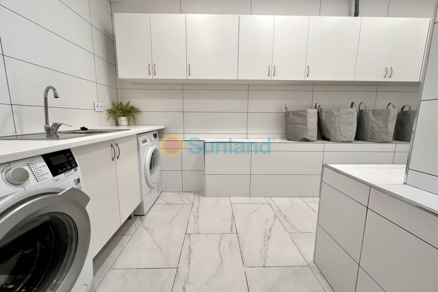 Resale - V - San Miguel De Salinas