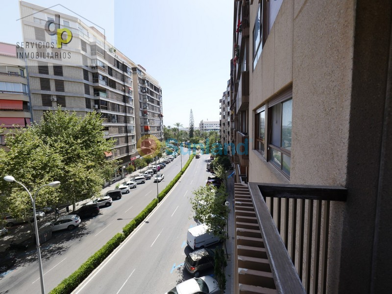 Brukte eiendommer - Leilighet - Alicante - Explanada
