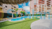Resale - Apartamento - Torrevieja - Playa de Los Locos
