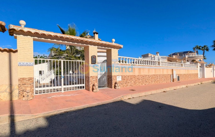 Resale - Detached Villa - Ciudad Quesada