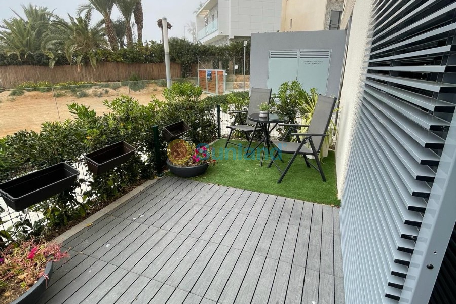 Segunda mano - Apartamento - Torrevieja - Punta Prima