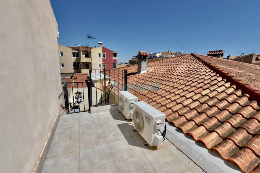 Resale - Villa - Benijofar