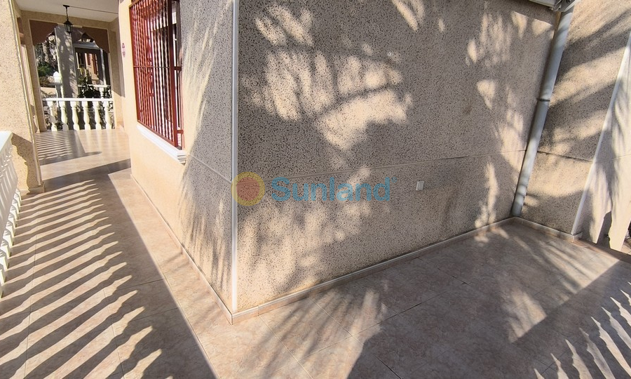 Resale - Detached Villa - Algorfa - Montemar - Saint Andrews Heights