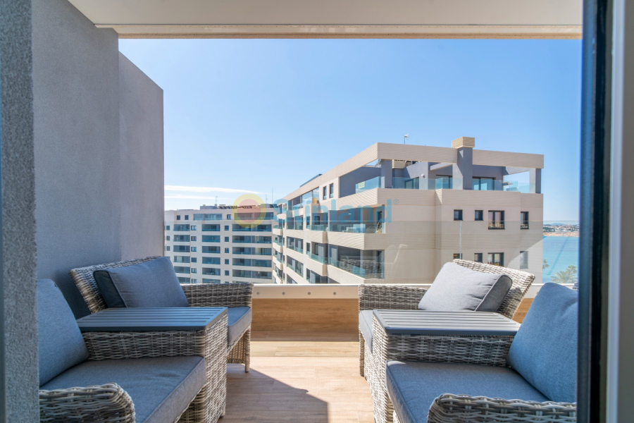 Resale - Apartment - Torrevieja - Punta Prima