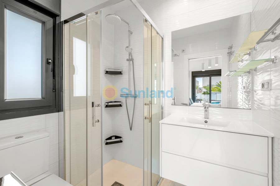 Brukte eiendommer - Villa - Orihuela Costa - Villamartin