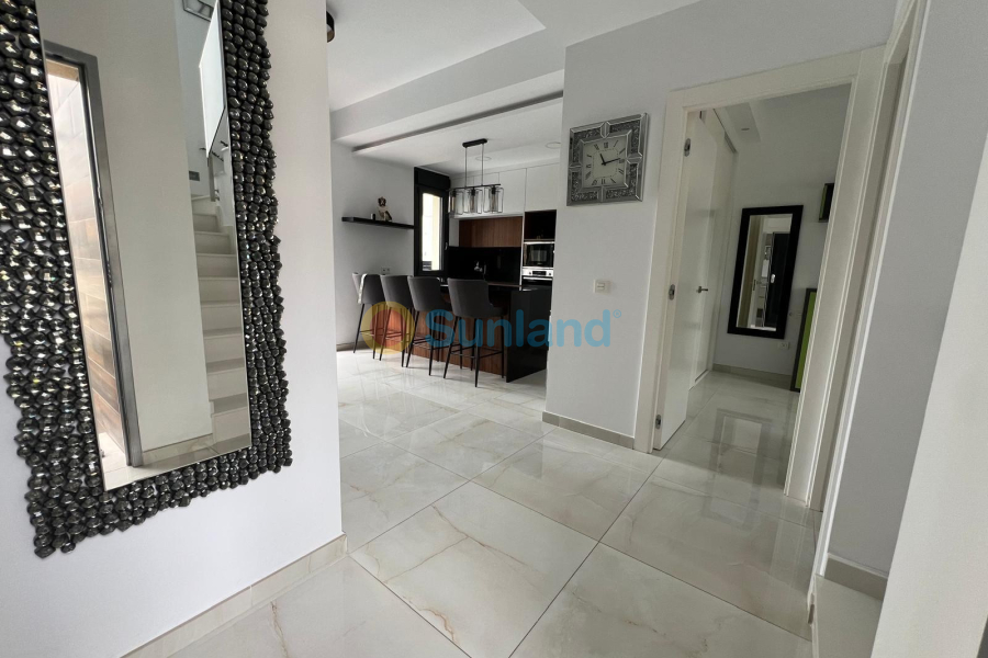 Brukte eiendommer - Villa - Orihuela Costa - Lomas De Cabo Roig