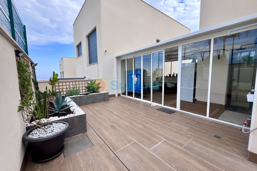 Resale - A - San Miguel De Salinas