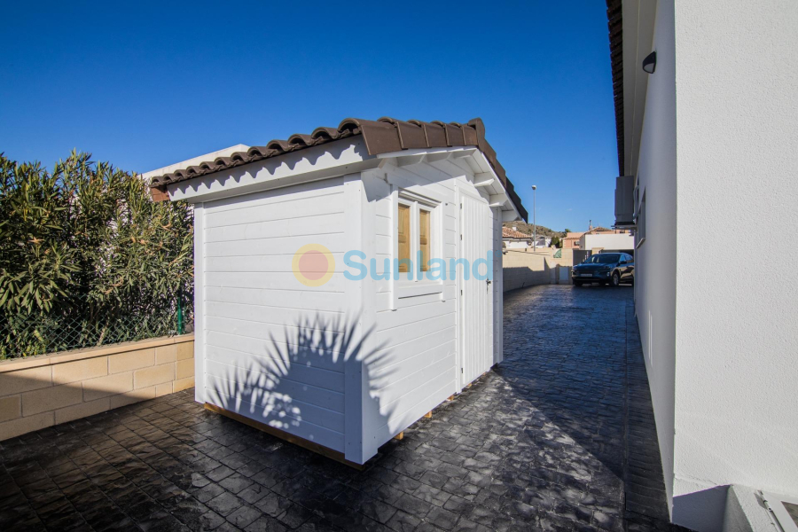 Nueva construcción  - Chalet - Pinoso - Lel