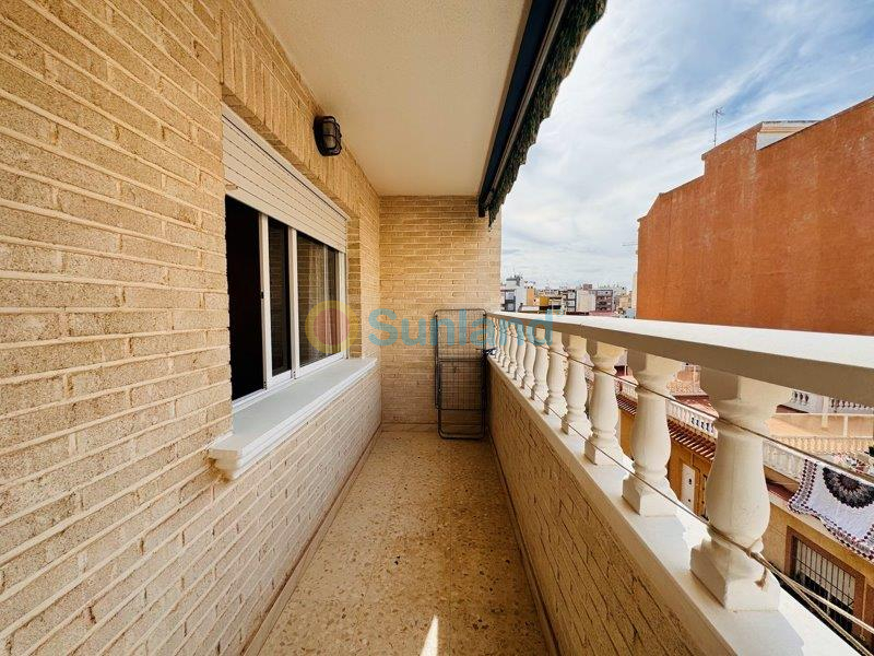 Resale - Apartment - La Mata
