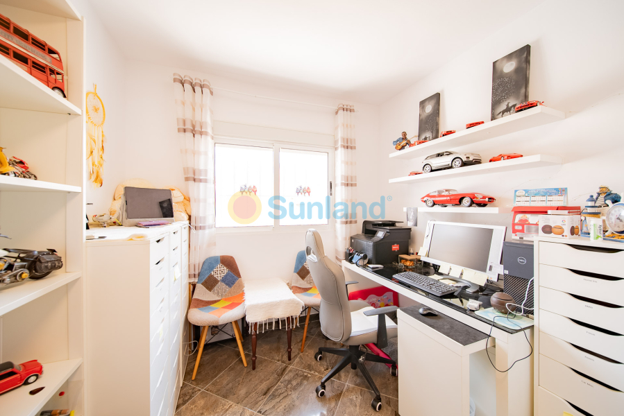 Verkauf - Haus - Orihuela Costa - La Florida