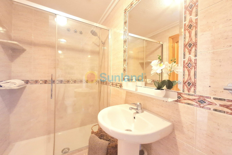 Brukte eiendommer - Apartamento - Torrevieja - Centro