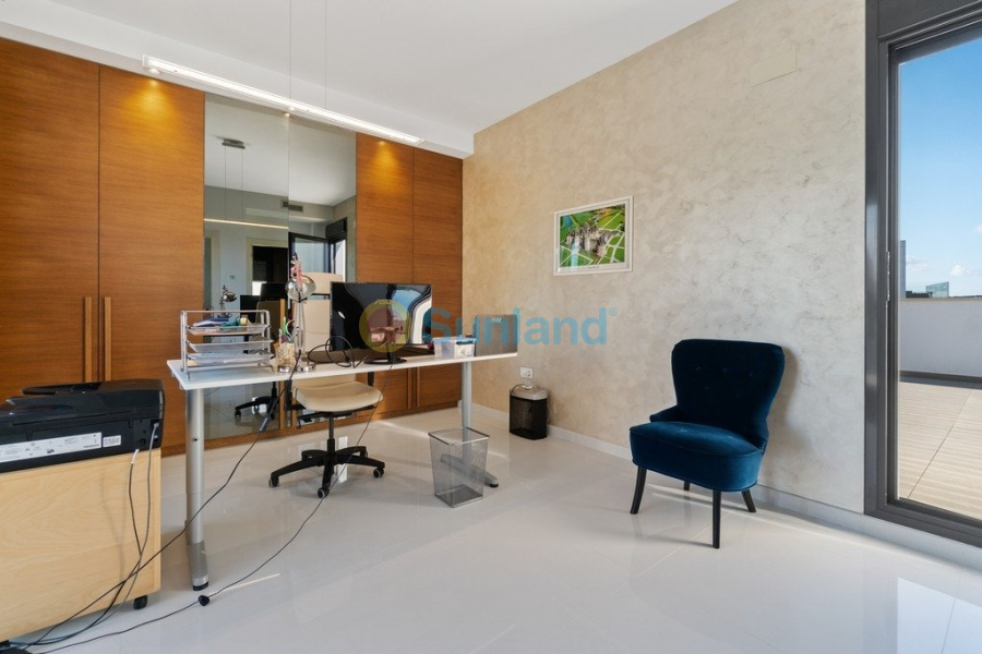 Resale - Villa - Orihuela Costa - Agua Marina