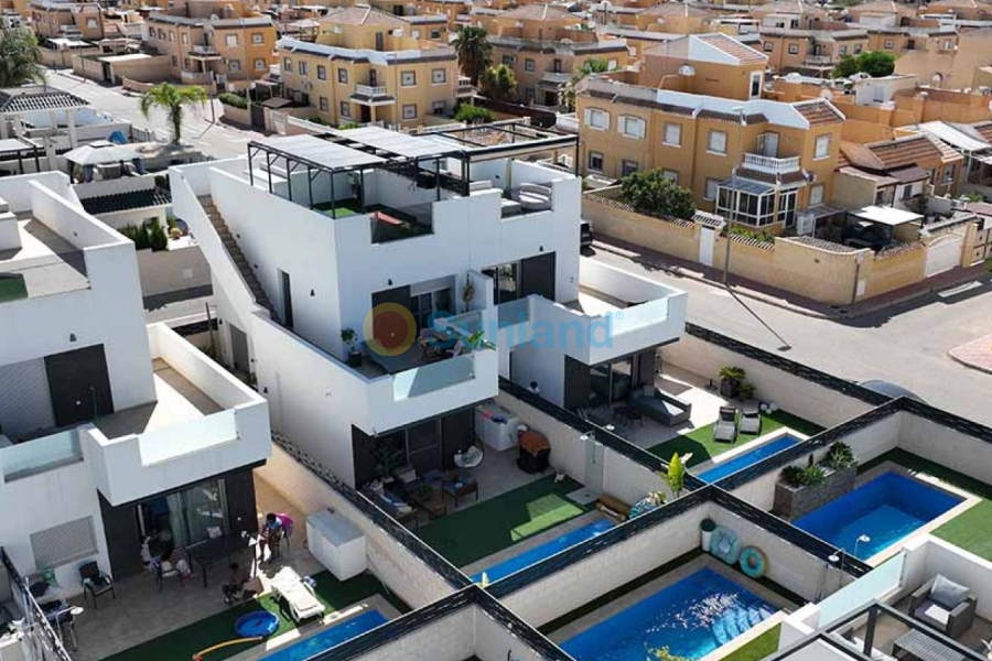 Resale - Villa - Ciudad Quesada