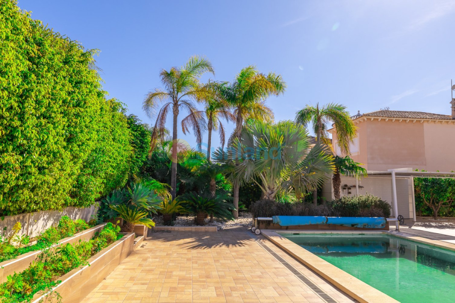 Segunda mano - Chalet - Orihuela Costa - La Zenia