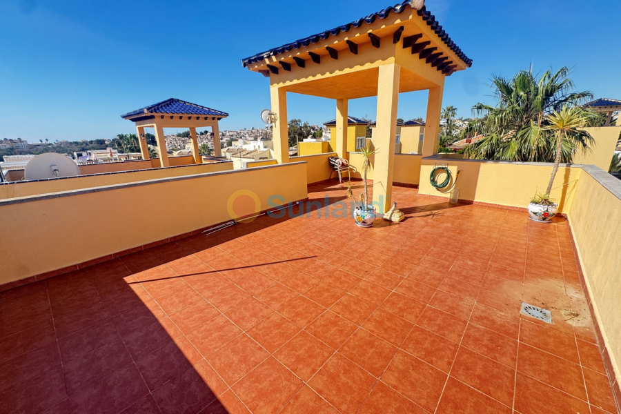 Använda fastigheter - Villa - Villamartin - Lomas del Golf