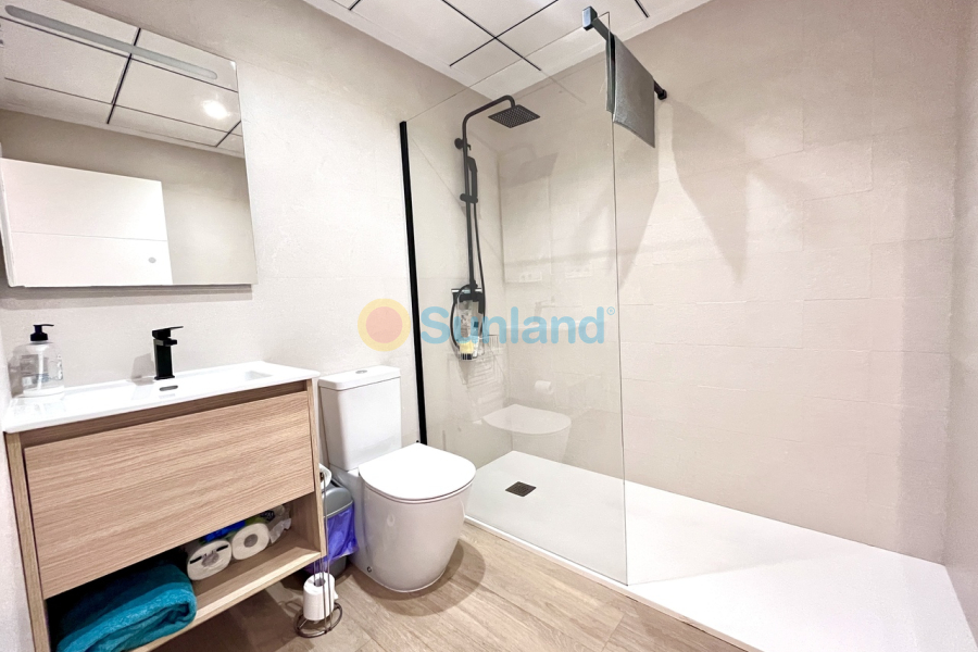 Använda fastigheter - A - La Mata