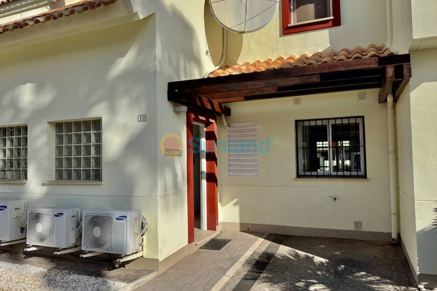 Använda fastigheter - Villa - Ciudad Quesada