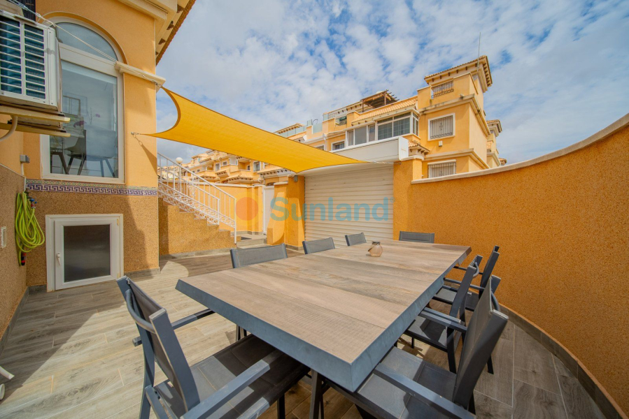 Segunda mano - Casa de Pueblo - Orihuela Costa - PAU 26