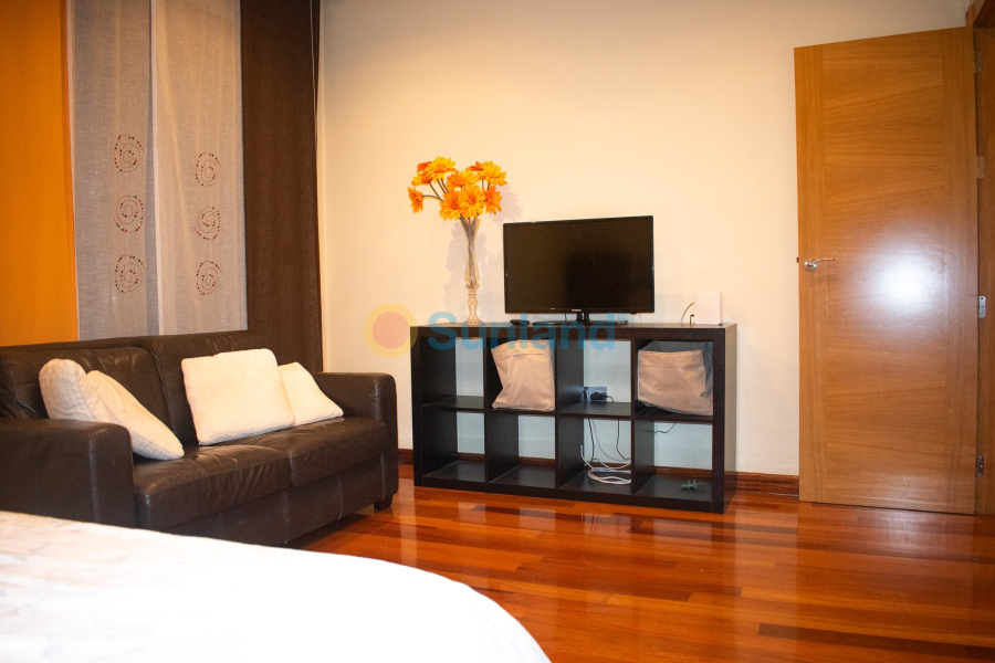 Segunda mano - Chalet - Orihuela - El raal