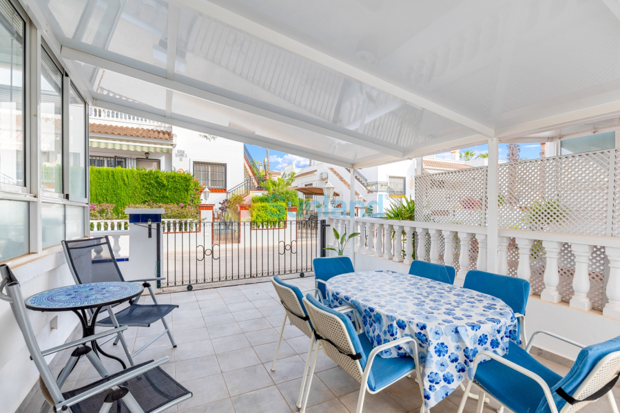 Resale - Quad house - Orihuela Costa - Playa Flamenca