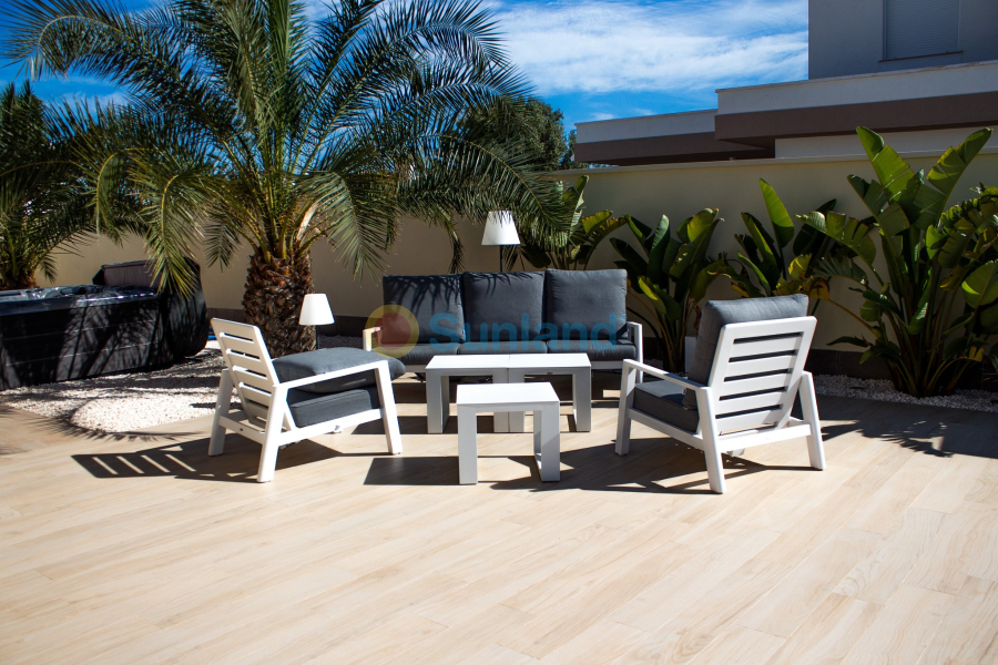 Segunda mano - Chalet - Torrevieja - La Siesta