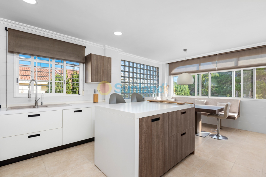 Använda fastigheter - Villa - Los Balcones