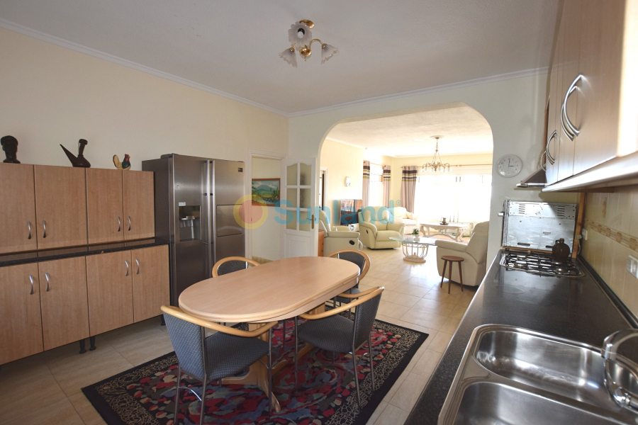 Resale - Detached Villa - Ciudad Quesada - Central Quesada