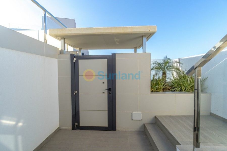 Resale - Villa - Orihuela Costa - Agua Marina