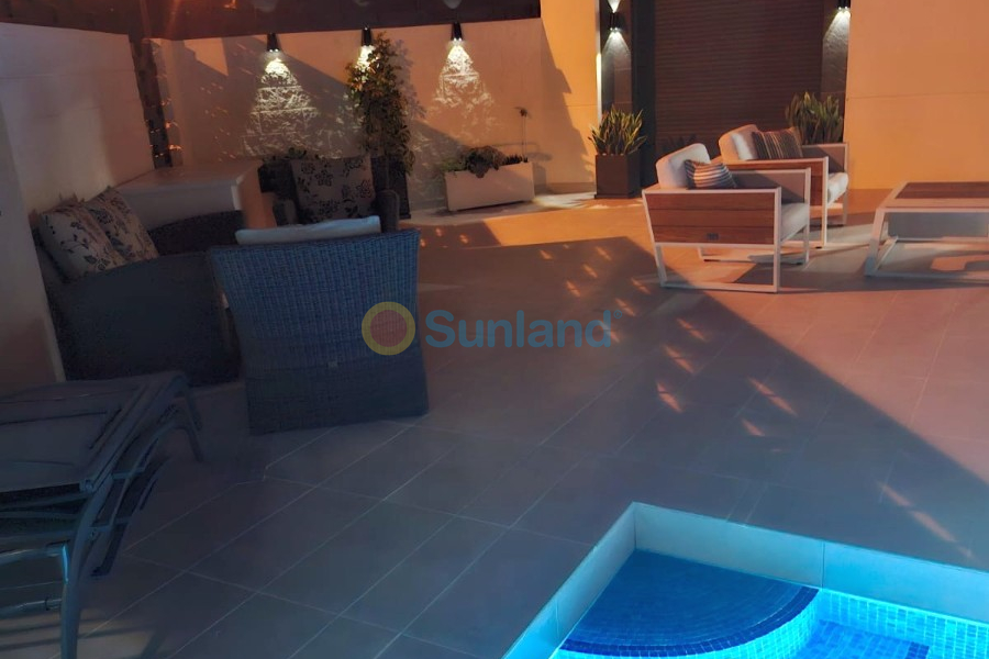 Resale - Semi-detached - Ciudad Quesada - Pueblo Bravo