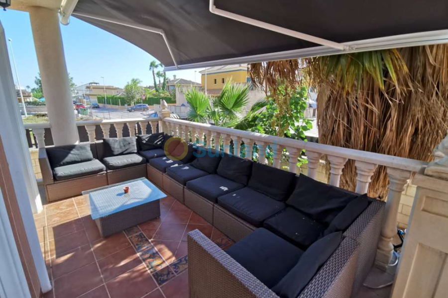 Använda fastigheter - Villa - Almoradí - Almoradi