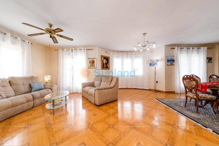 Resale - Villa - San Javier - 