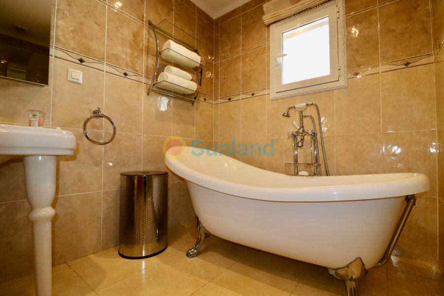 Använda fastigheter - Villa - Ciudad Quesada - Quesada Center