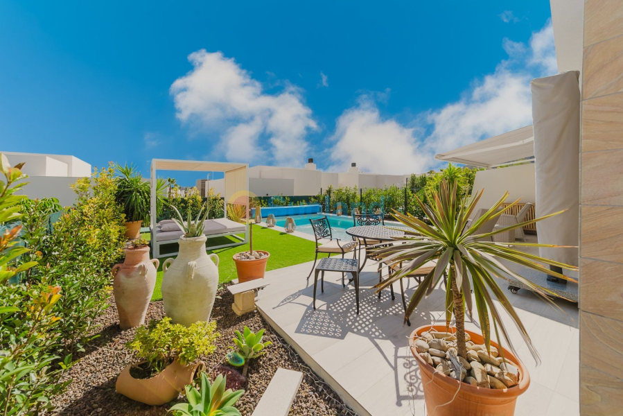 Brukte eiendommer - Villa - Algorfa - La finca golf