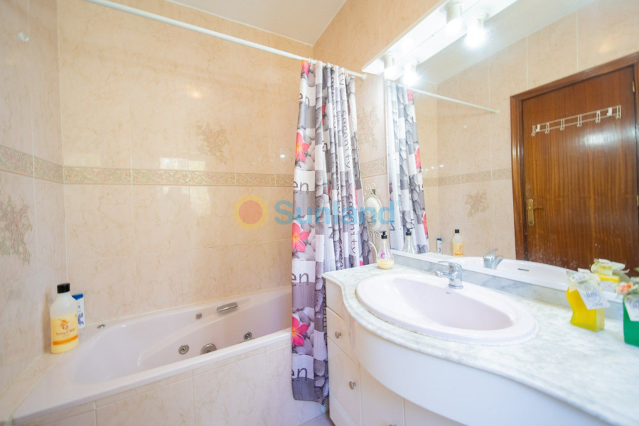 Brukte eiendommer - Villa - Orihuela Costa - Las Filipinas