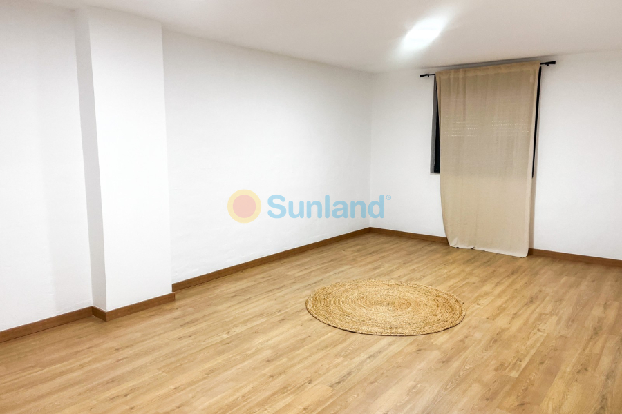 Resale - Townhouse - Los Alcázares - town