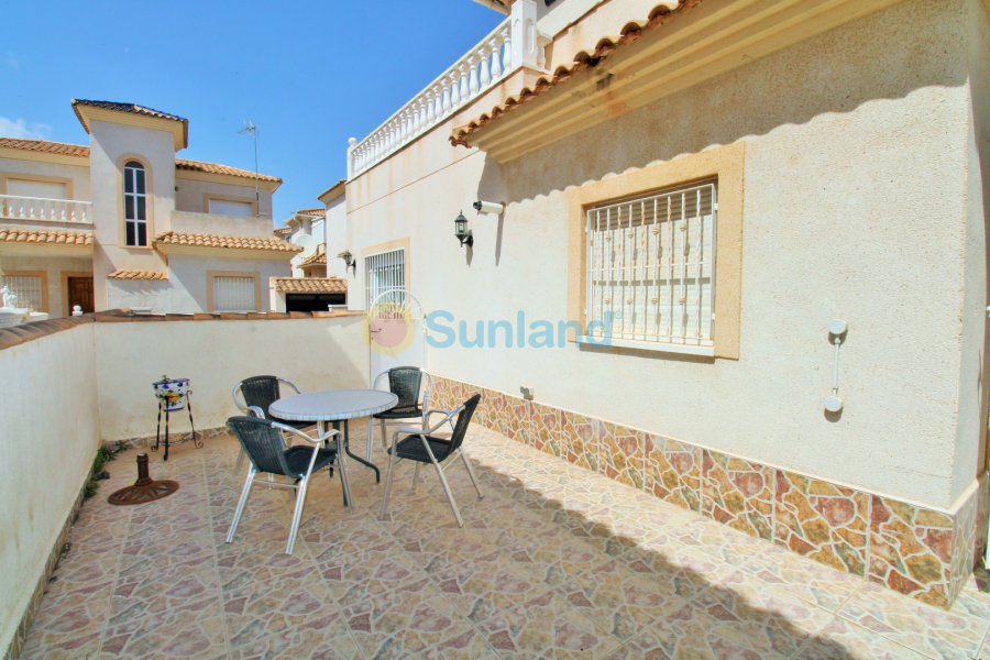 Brukte eiendommer - Villa - Playa Flamenca