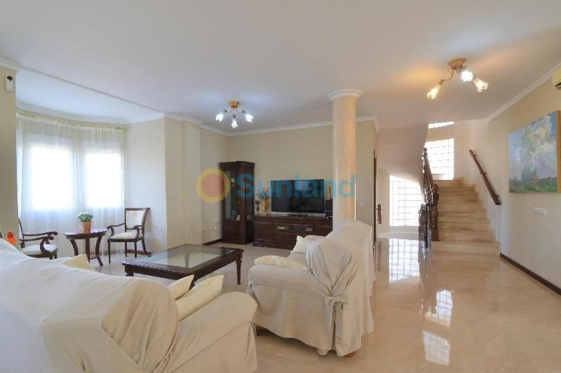 Segunda mano - Chalet - Ciudad Quesada