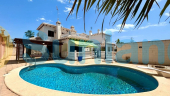 Brukte eiendommer - Villa - Orihuela Costa - La Zenia