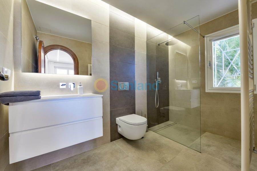 Resale - Villa - Altea - Sierra de Altea