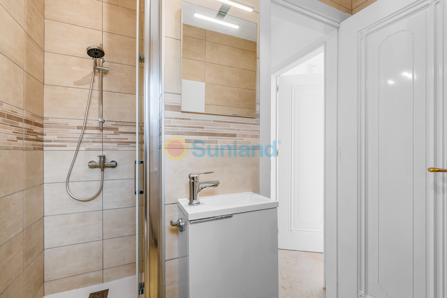 Resale - Quad house - Orihuela Costa - Playa Flamenca