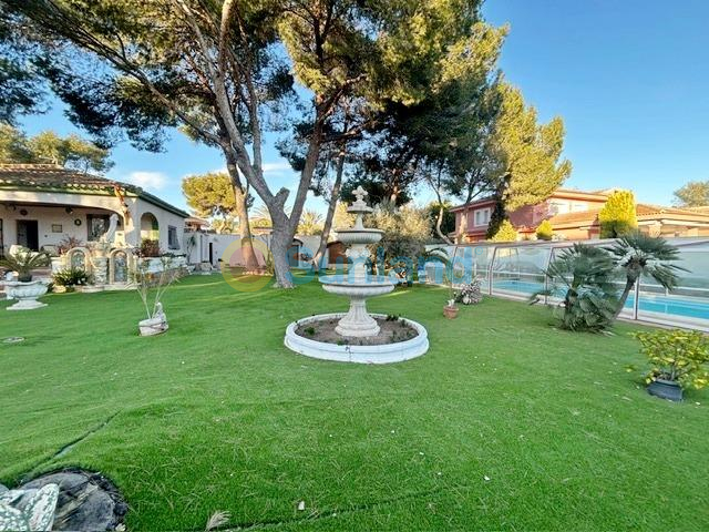 Resale - Villa - Orihuela Costa - Altos de Campoamor