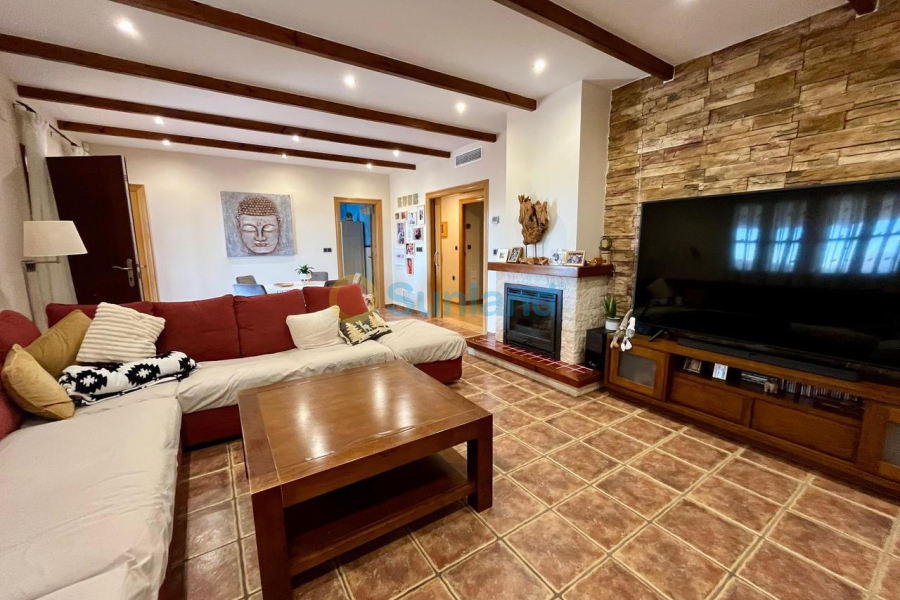 Segunda mano - C - El Esparragal