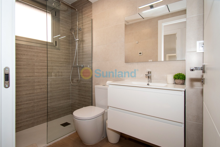 Använda fastigheter - Villa - Orihuela Costa - Villamartin