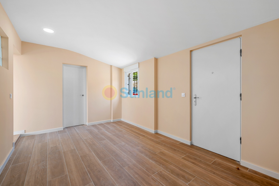 Resale - Villa - La Nucía - La nucia