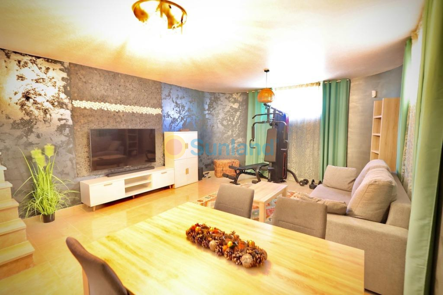 Resale - V - San Miguel De Salinas - Residencial los flamencos