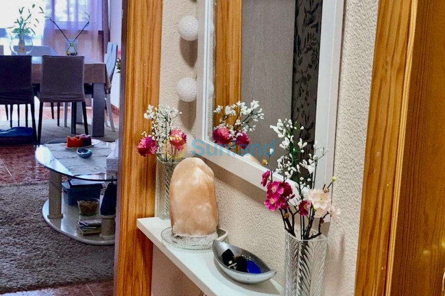 Resale - Apartment - Benidorm - Playa de Poniente