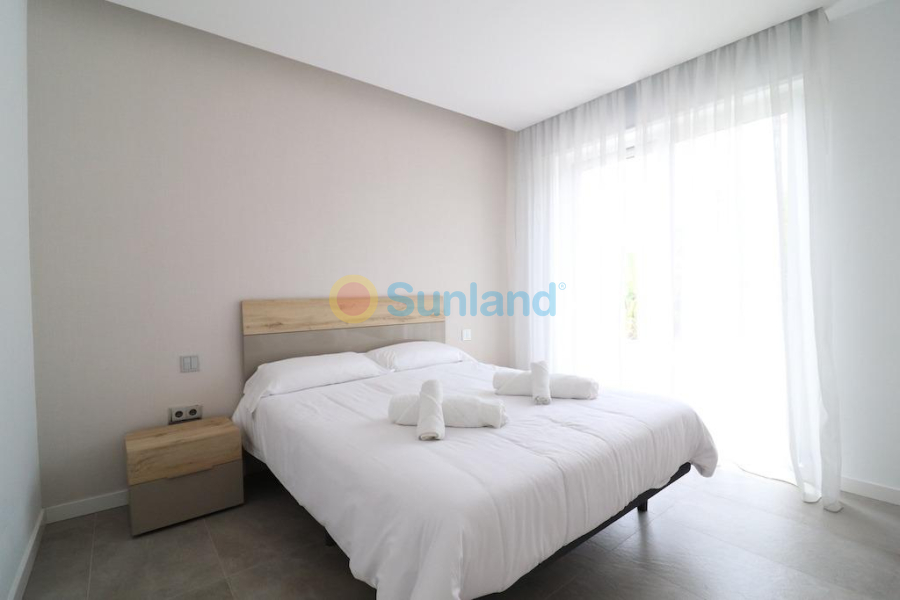 Segunda mano - V - Orihuela Costa - Campoamor