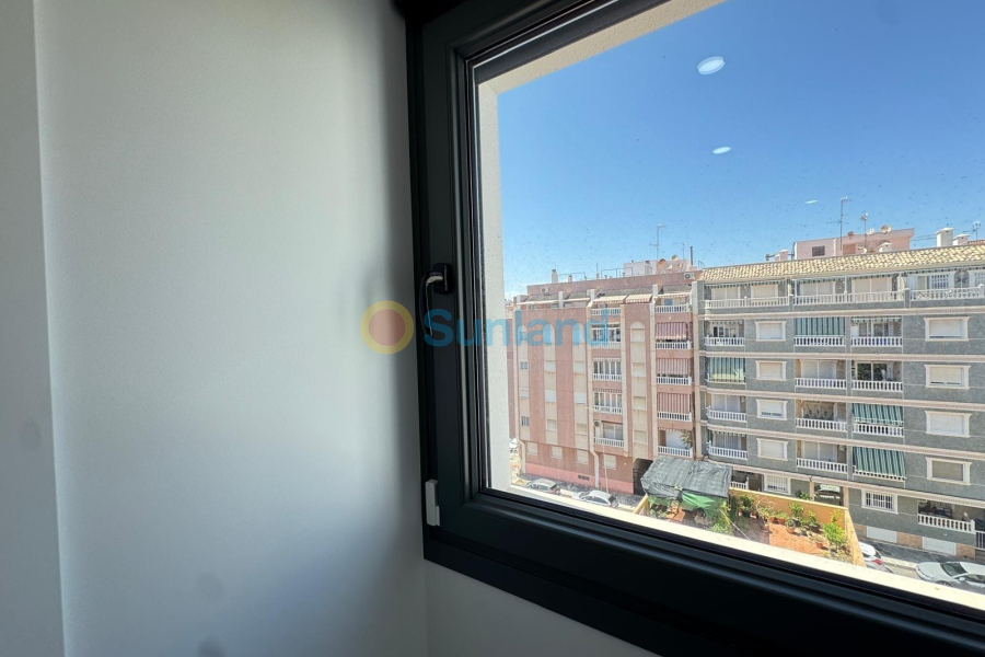 Resale - Apartment - Torrevieja - 