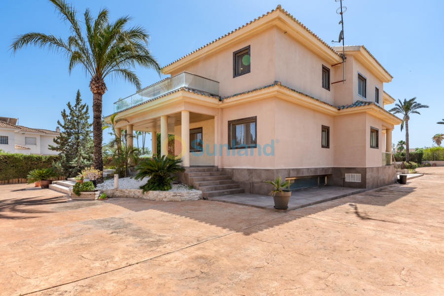 Resale - Villa - Elche/Elx